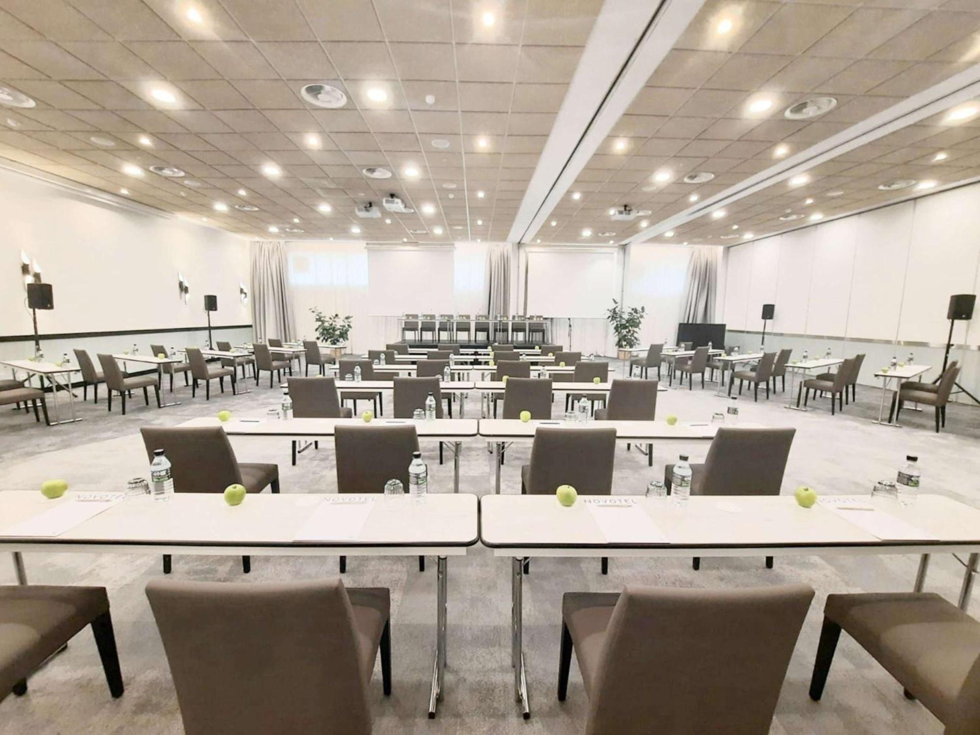Hotel Novotel Campo De Naciones Madryt
