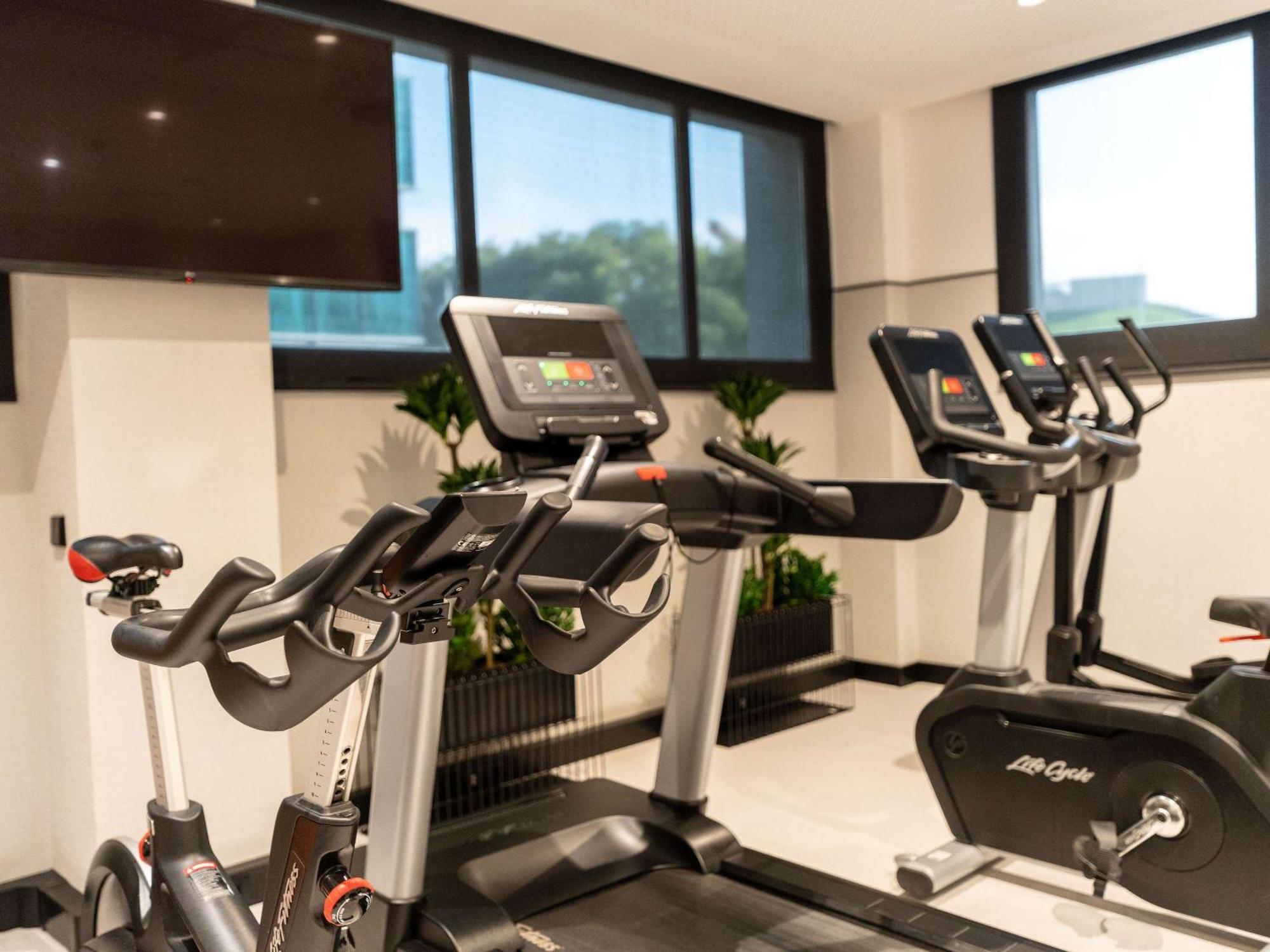 Novotel Campo De Naciones 4* Madryt